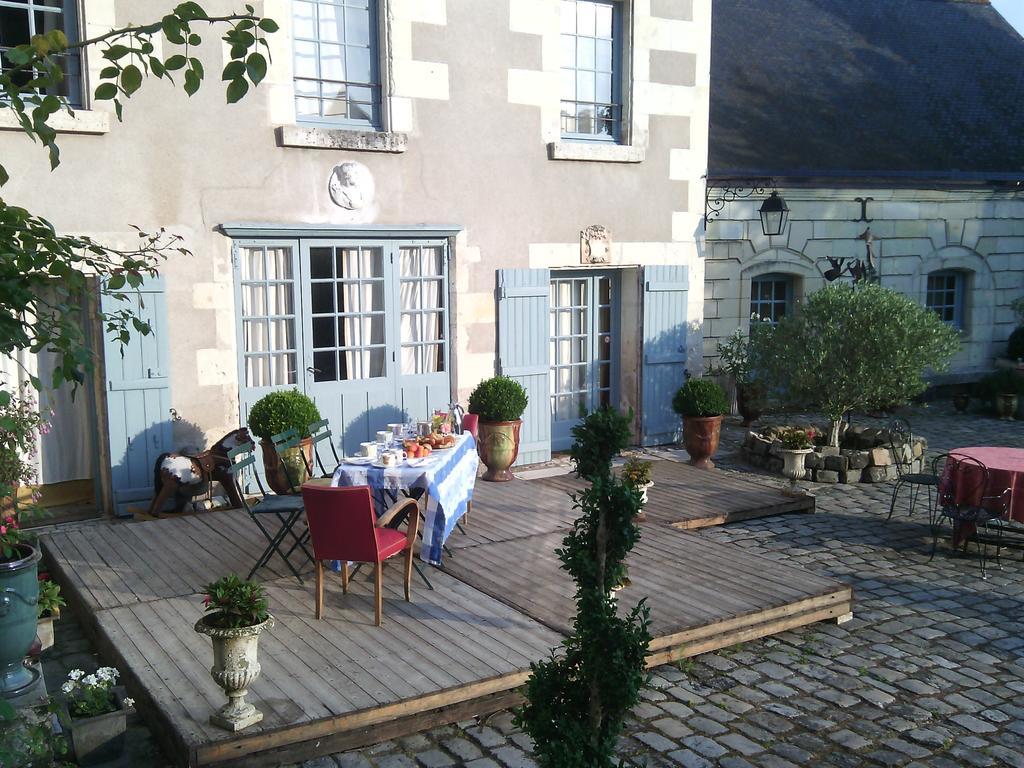 Les Douves Bed and Breakfast Onzain Esterno foto